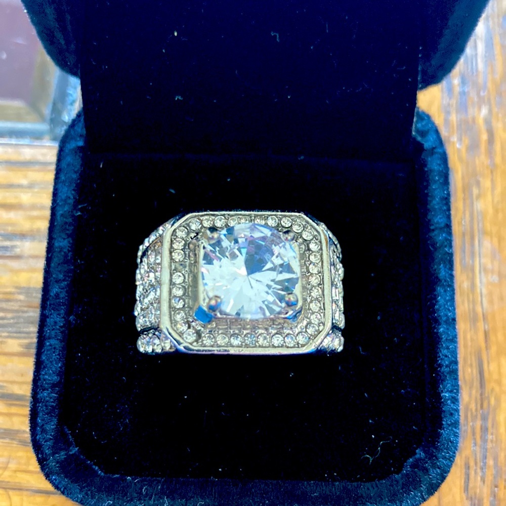 Mens Sterling Silver 925 ring /setting Cubic Zirconia Stone